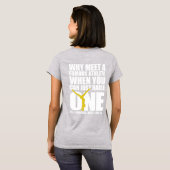 ETCレベル3 – 有名なアスリートを上げる Tシャツ (裏面フル)