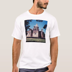 Etchmiadzinのカテドラルの外面 Tシャツ