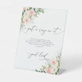 Ethereal赤面ピンクローズItサインにリングや輪を置く 台座サイン (正面)