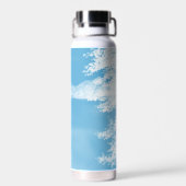 Ethereal Blue and White Winter River ウォーターボトル (背面)