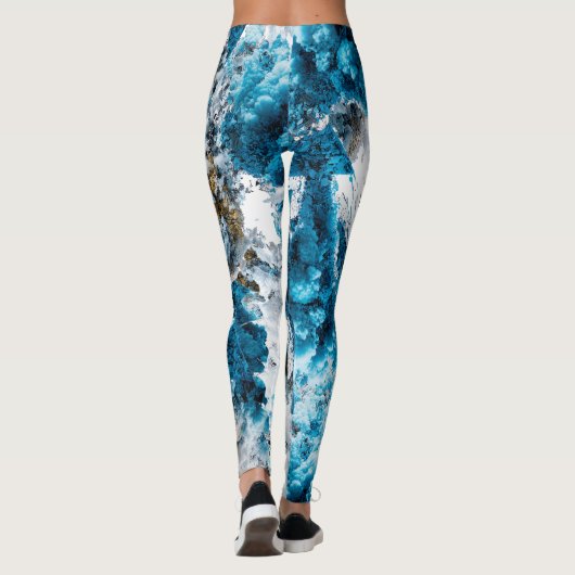 Ethereal Velocity: Geometric Cloud & Arrow Fusion レギンス (裏面)