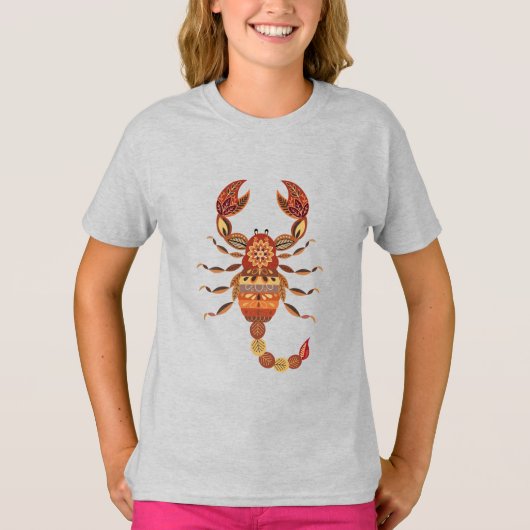 Ethnic Floral Scorpion Tシャツ (正面)