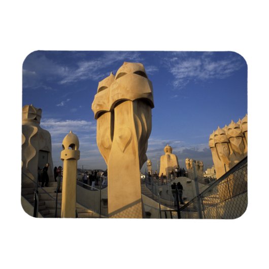 EU、スペイン、カタロニア、バルセロナ。アントニオ・ガウディ マグネット (横)