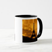 EU, フランス, パリ。エッフェル塔 マグカップ (正面右)