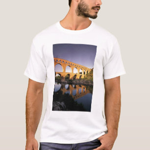 EU、フランス、プロヴァンス、ガール県、ガール橋 Tシャツ