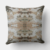 Eucalyptus Tree Bark Photo Closeup With Pattern アウトドアクッション (裏面)