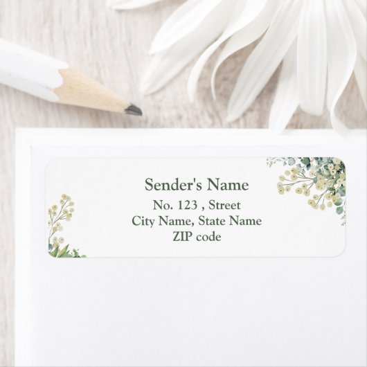 Eucalyptus & White Florals Botanical Wedding ラベル (インサイチュ)