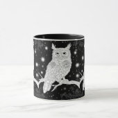 Eule mit Mandala im Winter unterm Sternenhimmel マグカップ (中央)