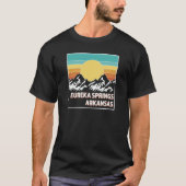 EUREKA SPRINGS ARKANSAS Retro sunset USA Souvenir Tシャツ (正面)
