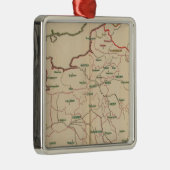 Evechez、フランス メタルオーナメント (右)