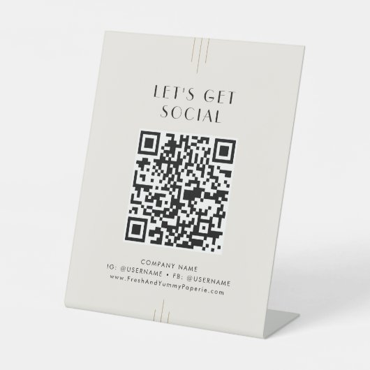 EVERLY Ivory Black Business Let's Get Social Media 台座サイン (正面)