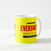 Eversweet Newfieの女の子のマグ コーヒーマグカップ (正面右)