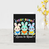 Every bunny loves to read book lover bookworm カード (黄色い花)