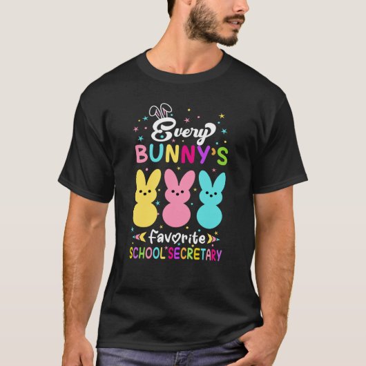 Every Bunny's Favorite School Secretary Religious  Tシャツ (正面)
