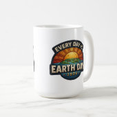 Every Day is Earth Day 2026 | Eco Badge Design コーヒーマグカップ (正面右)