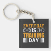 Everyday Is Training Day Gymエクササイズトレーニング キーホルダー (正面)