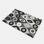 Evil Eyeの保護パターンのグレースケールと金ゴールド ドアマット (アングル)