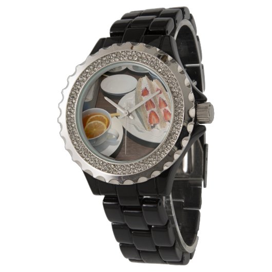 eWatch 腕時計 (アングル)