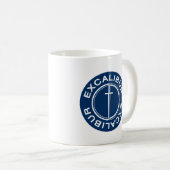 Excaliburのクラシックなロゴのコーヒー・マグ コーヒーマグカップ (正面右)