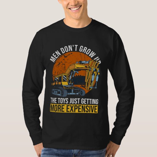Excavator Operator And Backhoe Operator Tシャツ (正面)