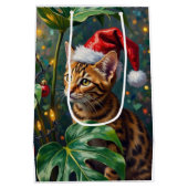 Exotic Bengal Cat Jungle Christmas Playtime Art ミディアムペーパーバッグ (裏面)