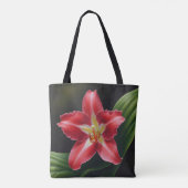 Exotic Red Lily Bloom - Luxury Floral Illustration トートバッグ (裏面)