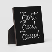 Explode, Excel, Exceed – ハッスル,ジム,成功 フォトプラーク (正面)