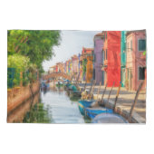 Explore the Vibrant Charm of Burano 枕カバー (裏面)