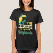 Explorer Of Rainforest Tropical Parrot Nature Tシャツ (正面)