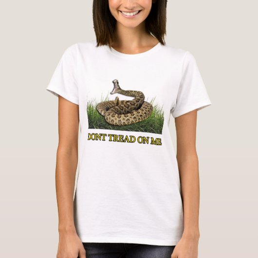 Express®曖昧なモダンなガズデンの旗の白人女性 Tシャツ (正面)