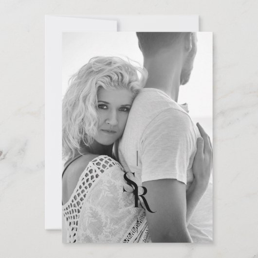 Exquisite Chic Minimalist Black Wedding Initials セーブザデート (裏面)