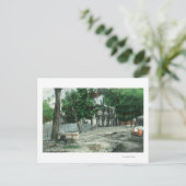 Exterior View of a Road HouseYreka, CA ポストカード (スタンド正面)