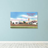 Exterior View of the Gateway MotelMerced, CA キャンバスプリント (インサイチュ (ウッドフロア))