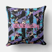 Eyesore  throw pillow クッション (裏面)