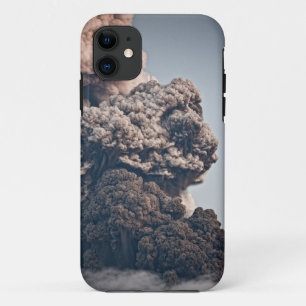 Eyjafjalljokullの火山爆発 iPhone 11 ケース