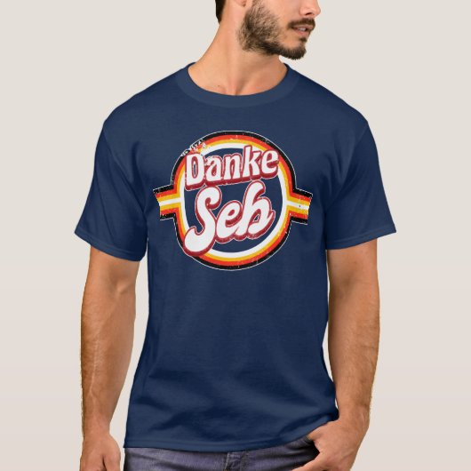 F1カーレース愛好家のためのギフト ドイツ国旗 "Danke Seb" Tシャツ (正面)