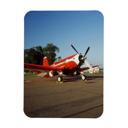 F2G-1Dコルサすごいア飛行機の中の航空ショー マグネット (縦)