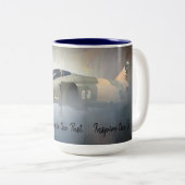 F4幻影のマグv2 ツートーンマグカップ (正面右)