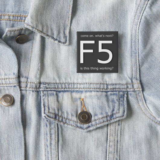 F5 缶バッジ (インサイチュ)