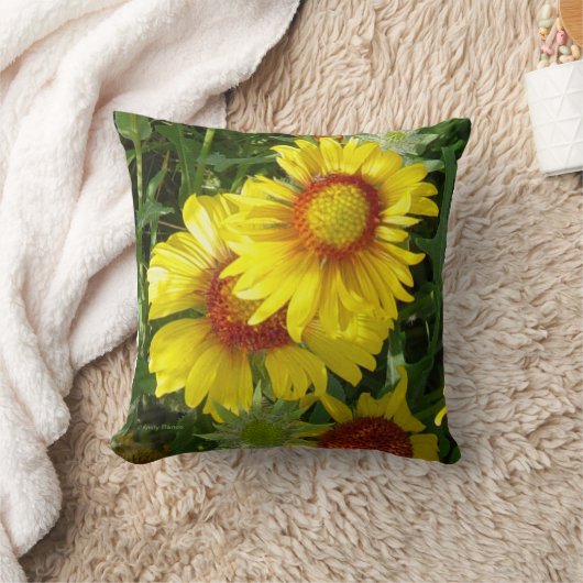 F6イエローワイルドフラワーズガイラディア クッション (ブランケット)