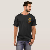 F-105野生のイタチ(暗いワイシャツ) Tシャツ (正面フル)