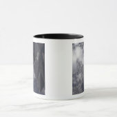 F-117Aよだかいが山を飛び越える マグカップ (中央)