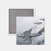 F-15Bイーグルスはハワイに拠点を置く最初のC-17を護衛する マグネット (正面/裏面)