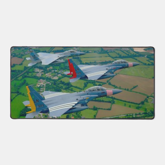 F-15EストライクイーグルおよびF-15Cイーグル デスクマット (正面)