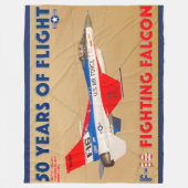 F-16ファイティング《鳥》ハヤブサ- 50年! フリースブランケット (正面)