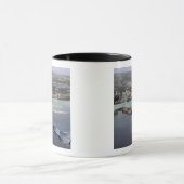 F-16戦闘用《鳥》ハヤブサが三つ並んで飛ぶ マグカップ (中央)