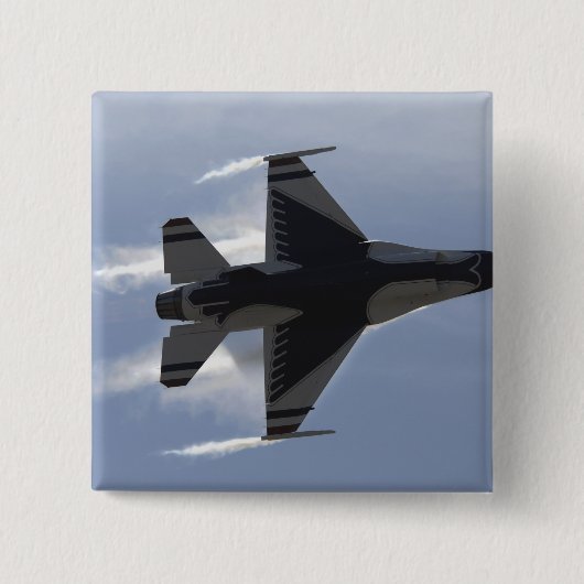 F-16戦闘用《鳥》ハヤブサが高いG 缶バッジ (正面)