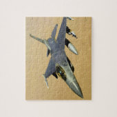 F-16戦闘用《鳥》ハヤブサブロック40機 ジグソーパズル (縦)