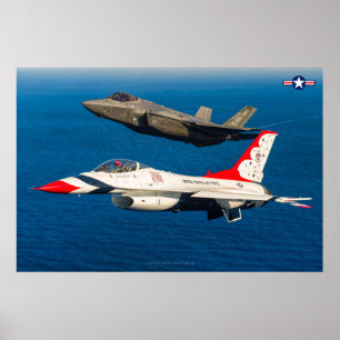 F-16C戦闘《鳥》ハヤブサおよびF-35A稲妻II ポスター