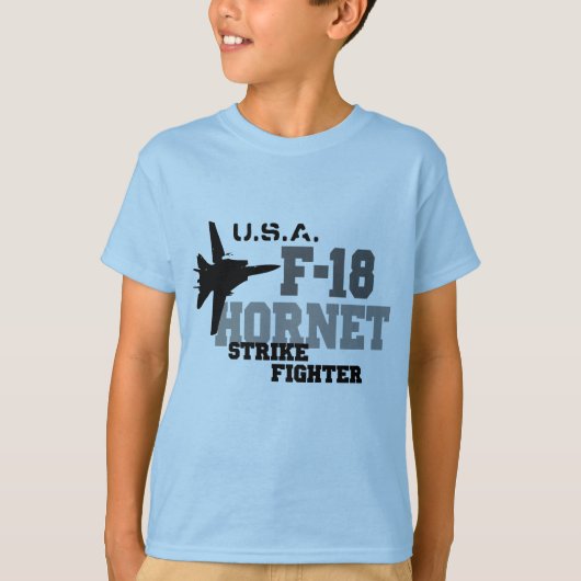 F-18スズメバチ-殴打の戦闘機 Tシャツ (正面)